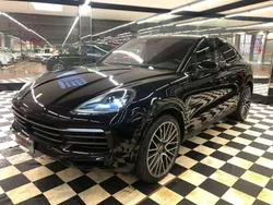 Nero Usata 2022 Porsche Cayenne Platinum Edition SUV | 77.000 € (Ottimo prezzo)