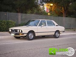 Beige Usata 1975 BMW 525 Efficient Dynamics Tre volumi | 11.900 €