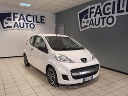 Bianco Usata 2009 Peugeot 107 Due volumi | 4900 € (Cara)