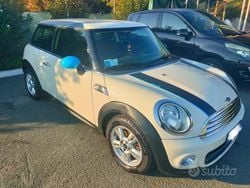 Bianco Usata 2012 Mini ONE Due volumi | 7000 € (Cara)