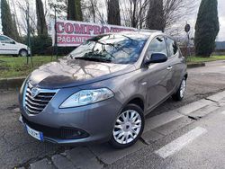 Grigio Usata 2015 Lancia Ypsilon Silver Due volumi | 7500 € (Buon prezzo)