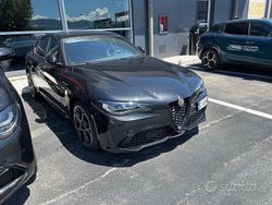 Nero Nuova 2025 Alfa Romeo Giulia Tre volumi | 40.400 € (Super prezzo)