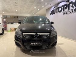 Nero Usata 2011 Opel Zafira Edition Monovolume | 3900 € (Buon prezzo)