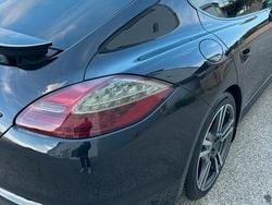 Nero Usata 2011 Porsche Panamera Tre volumi | 27.900 € (Buon prezzo)