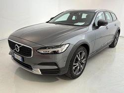 Grigio Usata 2017 Volvo V90 CC Pro Station wagon | 22.900 € (Buon prezzo)