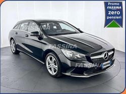 Nero Usata 2017 Mercedes CLA180 Business Tre volumi | 15.900 € (Buon prezzo)