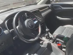 Usata 2023 MG ZS Tre volumi | 14.900 € (Buon prezzo)