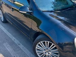 Usata 2006 VW Golf V Due volumi | 1200 € (Super prezzo)