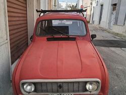 Rosso Usata 1985 Renault R4 Tre volumi | 2200 €