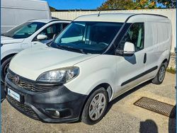 Bianco Usata 2017 Fiat Doblò Monovolume | 12.500 € (Molto cara)