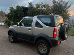 Argento Usata 2005 Suzuki Jimny SUV | 11.300 € (Buon prezzo)