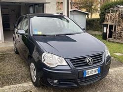 Usata 2007 VW Polo Trendline Tre volumi | 4300 € (Buon prezzo)