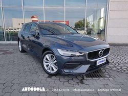 Blu/azzurro Usata 2019 Volvo V60 Business Edition Station wagon | 18.990 € (Cara)