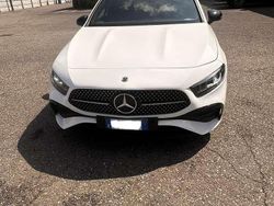 Bianco Usata 2023 Mercedes A180 Premium Tre volumi | 38.500 € (Molto cara)