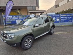 Verde Usata 2014 Dacia Duster Lauréate SUV | 8990 € (Buon prezzo)
