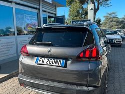 Grigio Usata 2019 Peugeot 2008 S SUV | 12.500 € (Ottimo prezzo)