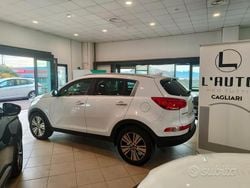 Bianco Usata 2015 Kia Sportage SUV | 11.900 € (Buon prezzo)