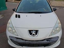 Bianco Usata 2011 Peugeot 206 Tre volumi | 3200 € (Ottimo prezzo)