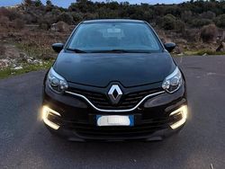 Usata 2019 Renault Captur SUV | 10.999 € (Super prezzo)