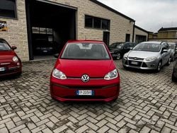 Rosso Usata 2018 VW up! move up! Due volumi | 6950 € (Ottimo prezzo)