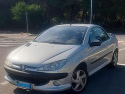 Grigio Usata 2002 Peugeot 206 CC Cabrio | 3000 €