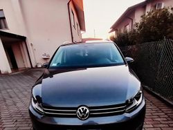 Usata 2012 VW Touran Monovolume | 7000 € (Molto cara)