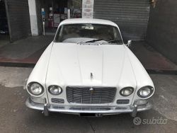 Bianco Usata 1960 Jaguar XJ6 Tre volumi | 4900 €