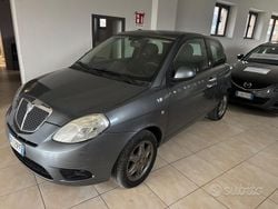 Grigio Usata 2010 Lancia Ypsilon Due volumi | 3999 € (Buon prezzo)