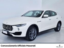 Bianco Usata 2018 Maserati Levante SUV | 34.990 € (Buon prezzo)