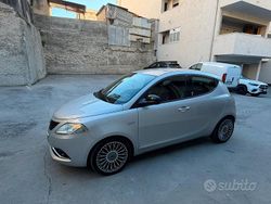 Grigio Usata 2017 Lancia Ypsilon Due volumi | 9000 € (Buon prezzo)