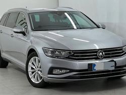 Argento Usata 2020 VW Passat Business Station wagon | 16.900 € (Buon prezzo)