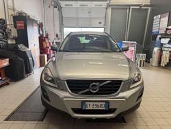 Usata 2010 Volvo XC60 R-Design SUV | 6500 € (Buon prezzo)