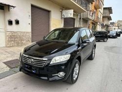 Nero Usata 2011 Toyota RAV4 SUV | 7999 € (Buon prezzo)