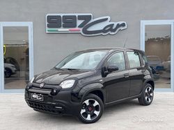 Nero Usata 2023 Fiat Panda Cross Cross Due volumi | 13.500 € (Buon prezzo)