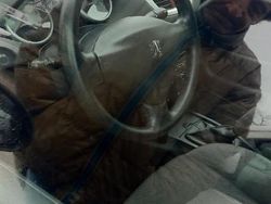 Nero Usata 2010 Peugeot 207 Due volumi | 2500 € (Buon prezzo)