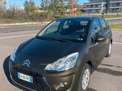 Verde Usata 2011 Citroën C3 Seduction Tre volumi | 3900 € (Buon prezzo)