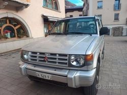 Grigio Usata 1998 Mitsubishi Pajero SUV | 5000 € (Ottimo prezzo)
