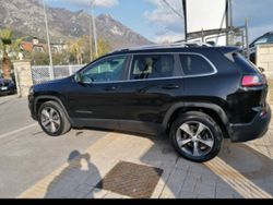 Nero Usata 2019 Jeep Cherokee SUV | 20.000 € (Buon prezzo)