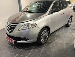 Grigio Usata 2013 Lancia Ypsilon Due volumi | 6450 € (Buon prezzo)