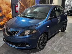 Blu Usata 2023 Lancia Ypsilon Gold Due volumi | 13.400 € (Buon prezzo)