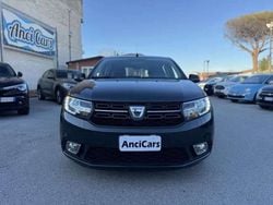 Antracite Usata 2020 Dacia Sandero Comfort Due volumi | 7990 € (Ottimo prezzo)