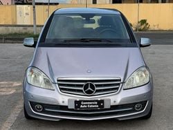 Blu Usata 2010 Mercedes A180 Tre volumi | 2490 € (Super prezzo)