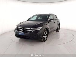 Nero metallizzato Usata 2022 VW T-Roc R-line SUV | 21.000 € (Buon prezzo)