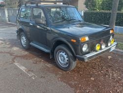 Nero Usata 2012 Lada niva SUV | 6500 € (Super prezzo)