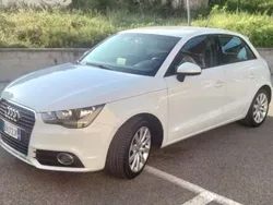 Bianco Usata 2013 Audi A1 Ambition Due volumi | 10.000 € (Buon prezzo)