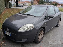Grigio Usata 2008 Fiat Grande Punto Due volumi | 3000 € (Buon prezzo)