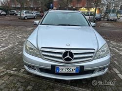 Grigio Usata 2009 Mercedes C220 Station wagon | 3900 € (Buon prezzo)