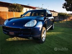 Blu/azzurro Usata 2006 Porsche Cayenne SUV | 18.000 € (Molto cara)