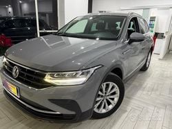 Grigio Usata 2022 VW Tiguan SUV | 22.990 € (Ottimo prezzo)