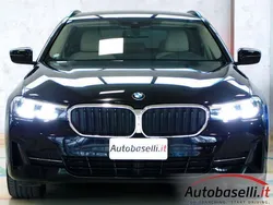 Nero metallizato Usata 2021 BMW 520 Comfort Edition Station wagon | 36.900 € (Buon prezzo)